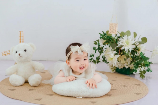 乳山宝宝多大攒肚 乳山宝宝多大攒肚